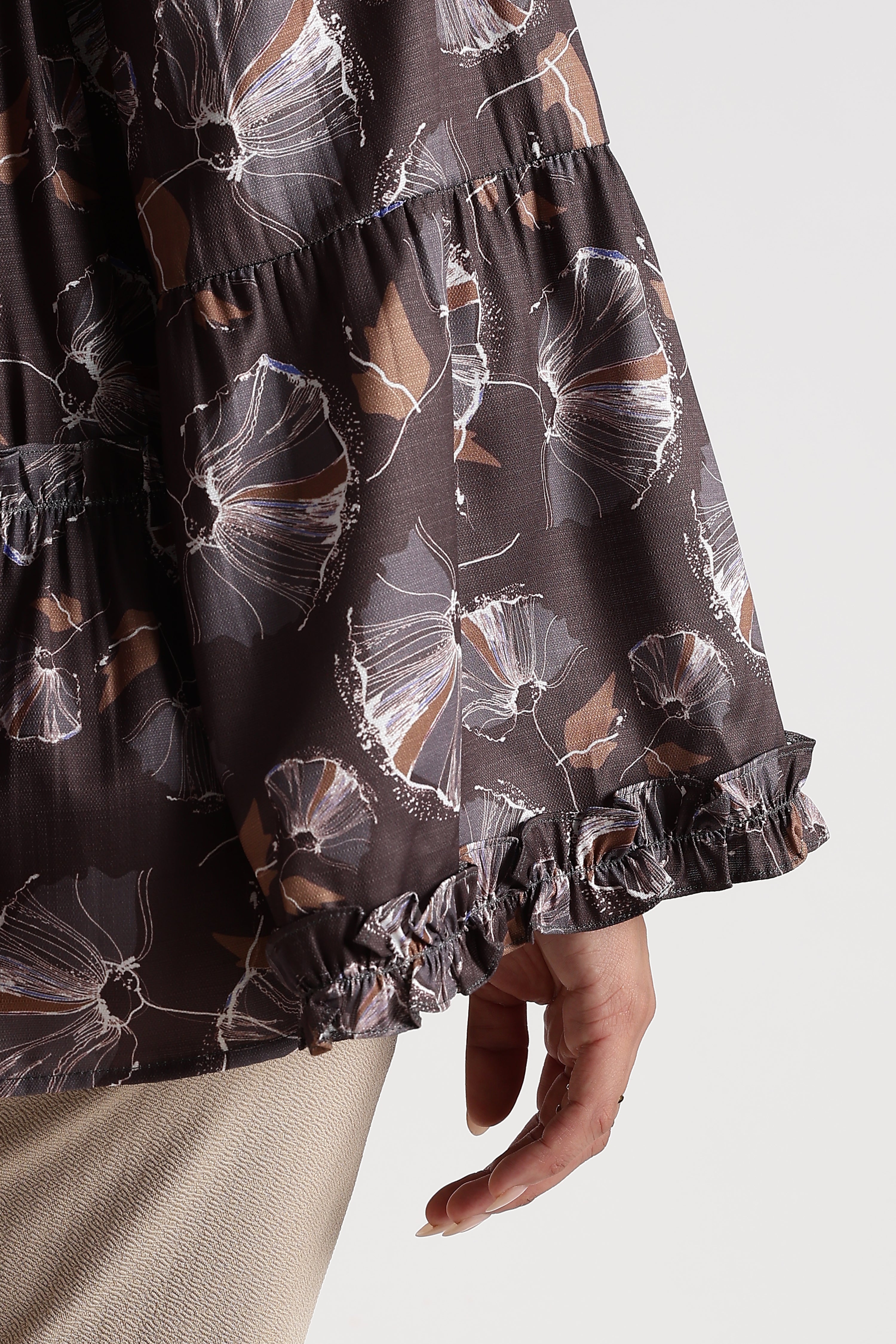 PRINTED TOP-DARK BROWN