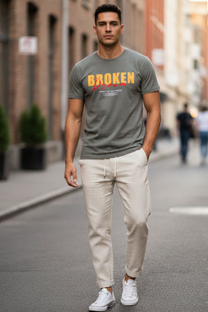 BROKEN DREAM GRAPHIC REGULAR TEE