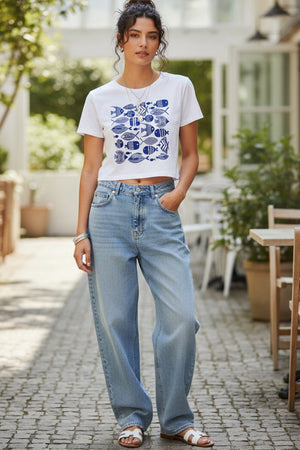 FISH GRAPHIC PRINTED CROP TEE
